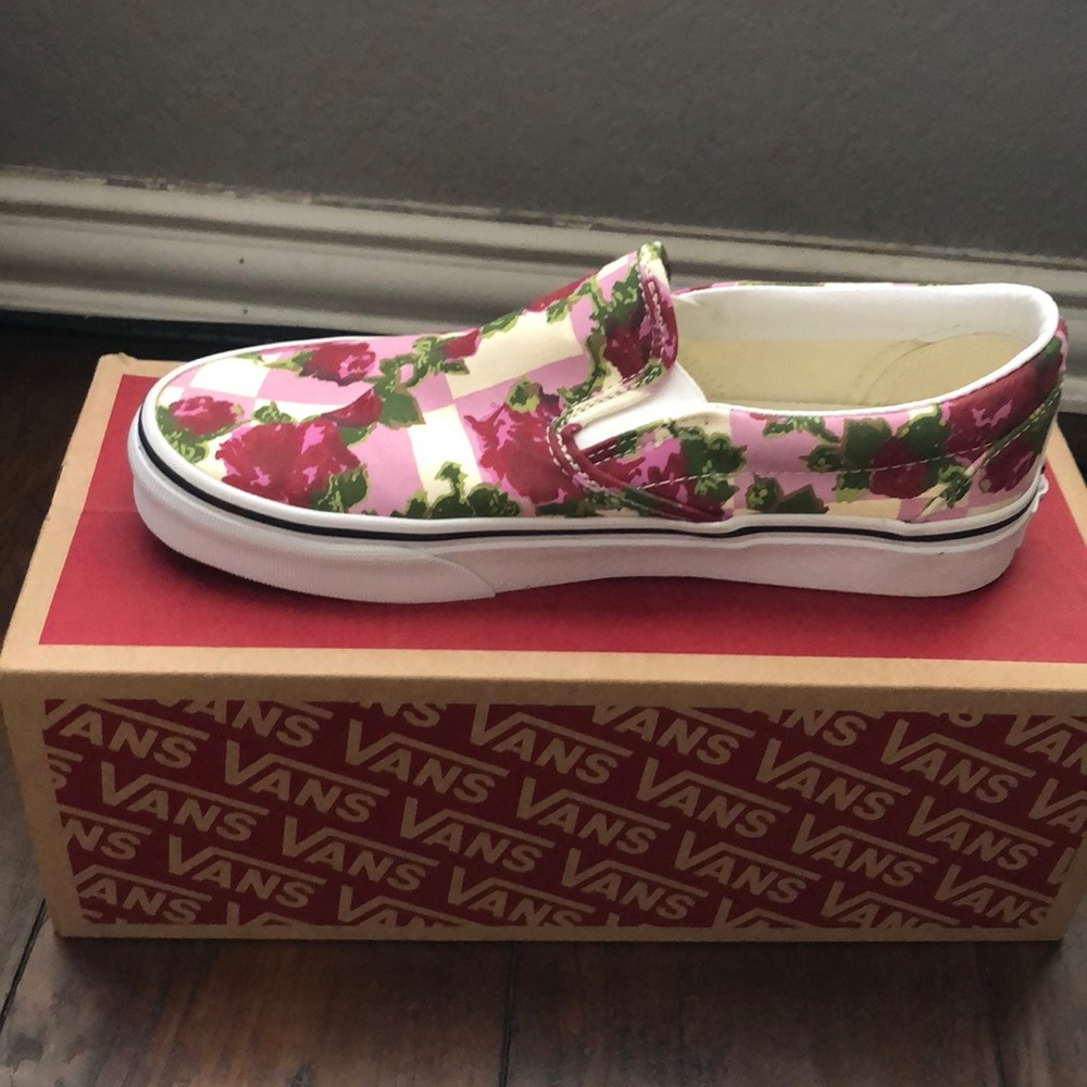 vans - Picture 1 of 3